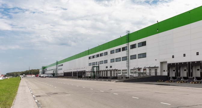largo warehouse in South Gate Industrial Park