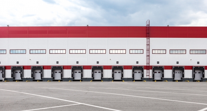 Auchan блок 3D в Южных Вратах Auchan_2014_block3d